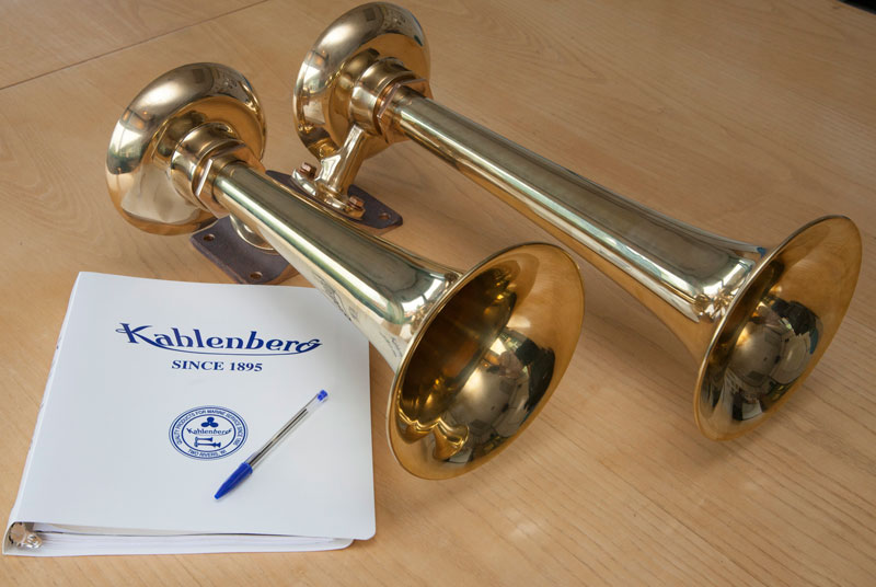 Kahlenberg D2 brass airhorn